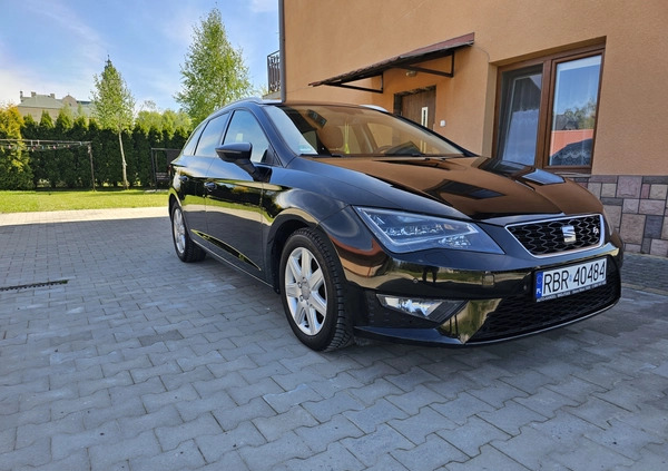 Seat Leon cena 59600 przebieg: 154650, rok produkcji 2016 z Kłecko małe 781